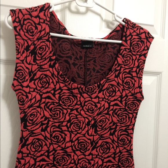 Noble U stretchy Dress Size M - Picture 3 of 5